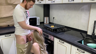 Alexa Mills смотреть 42 порно видео