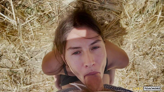 Ты чо, сука, сено у меня воруешь? А ну-ка быстро член соси, пока ментов не вызвал!