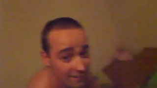 Студенты на квартире устроили групповую оргию